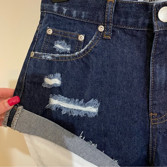 Glamorous Dark Blue Bleach Stonewash Denim Shorts, NWT - Picture 3 of 8